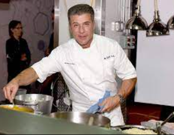 Photo of Famed Chef Michael Chiarello Passes Away at 61 Due to Severe Allergic Reaction