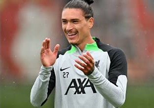 Ex-Liverpool Star Jose Enrique Rates Everton’s Dominic Calvert-Lewin over Darwin Nunez for Upcoming Merseyside Derby